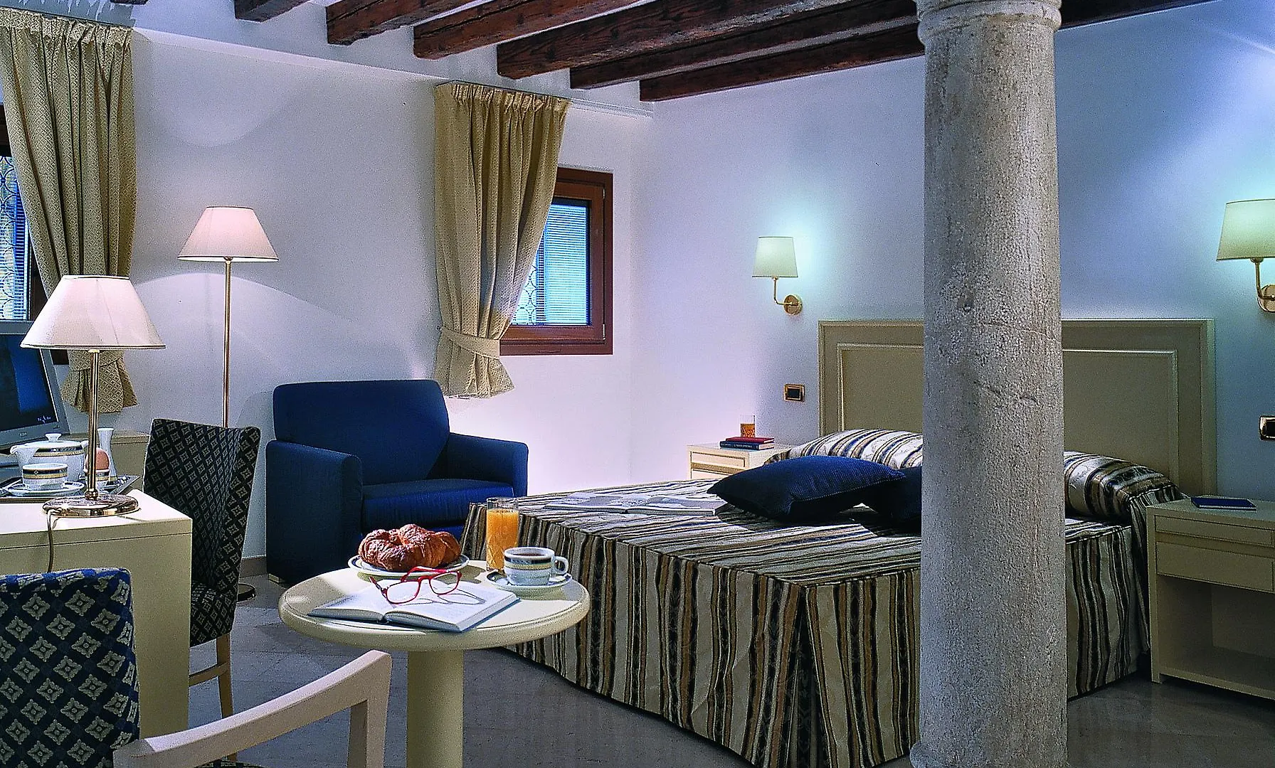 Hotel Giudecca Venezia contacts