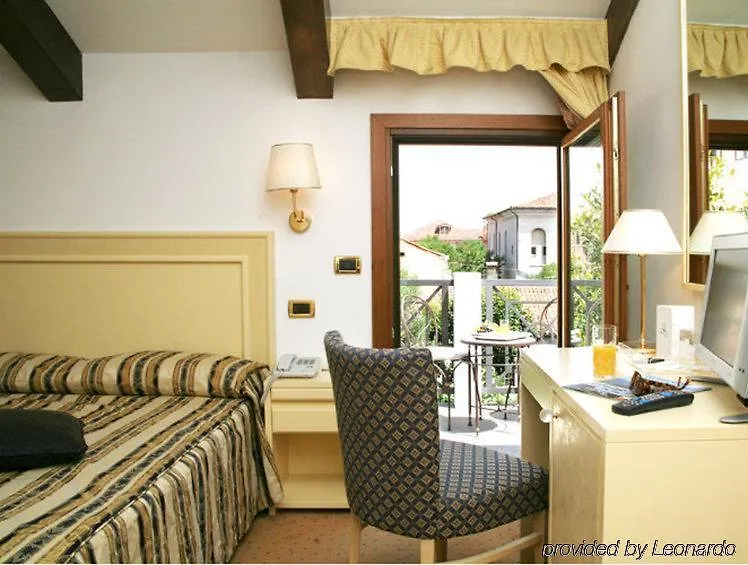 Hotel Giudecca Venezia 3*, Венеция Италия